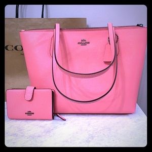 NWT Pink Coach Wallet and Purse set